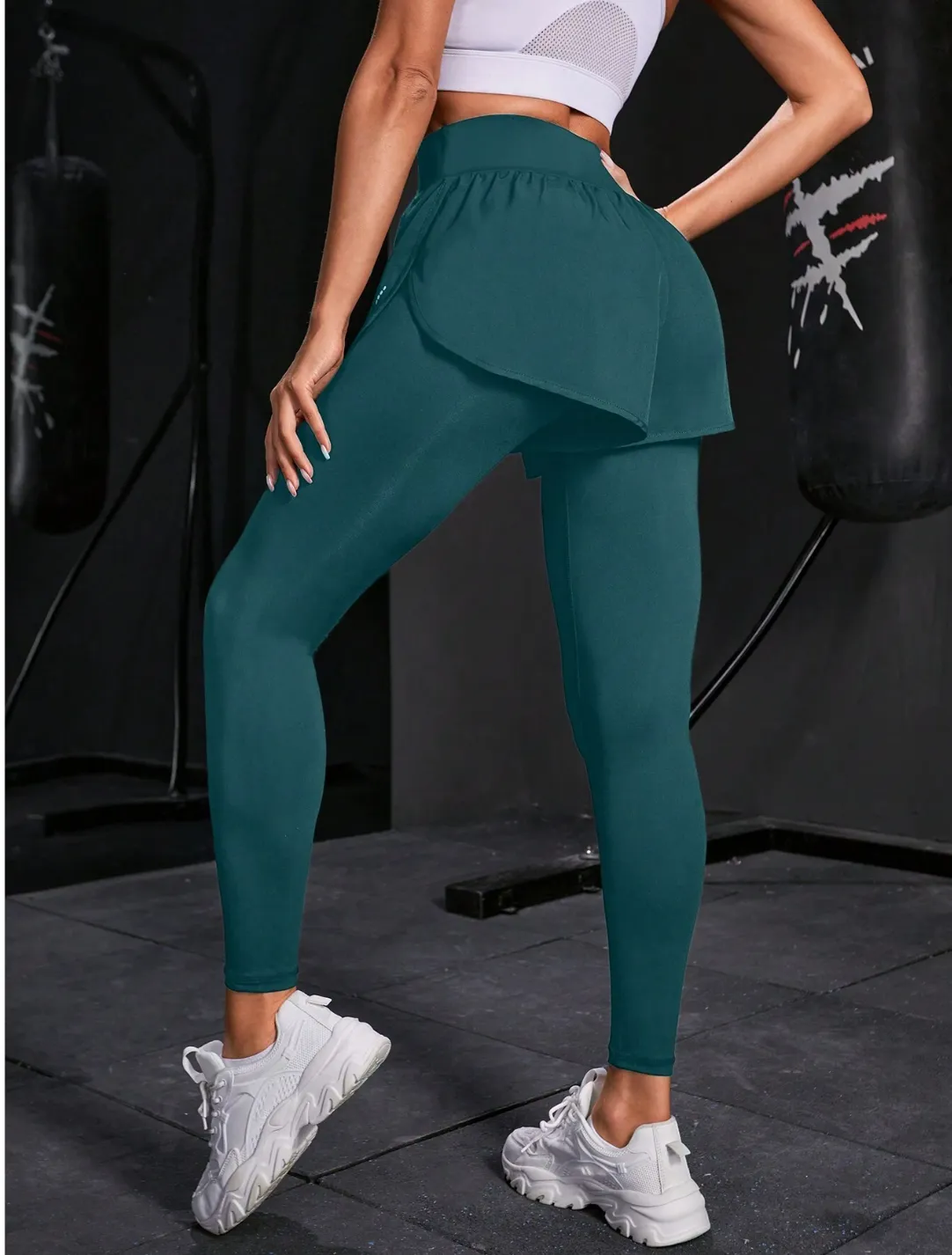 Dual-Pocket High-Waist Sports Leggings with Secure Phone Holder