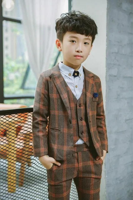 Flower Boys Formal Wedding Suit Kids Japan Style Jacket  Pants Vest BowTie 4Pcs Tuxedo Suit Kids Party Host Costume